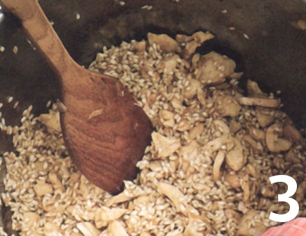 Preparacion de Risotto de Pollo con Azafrán - Paso 3