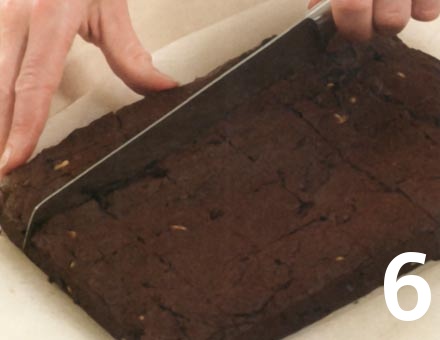 Preparacion de Brownies de chocolate y avellanas - Paso 6