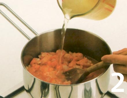 Preparacion de Sopa de Tomate - Paso 2