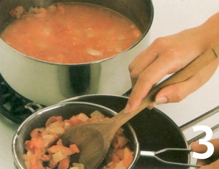 Preparacion de Sopa de Tomate - Paso 3