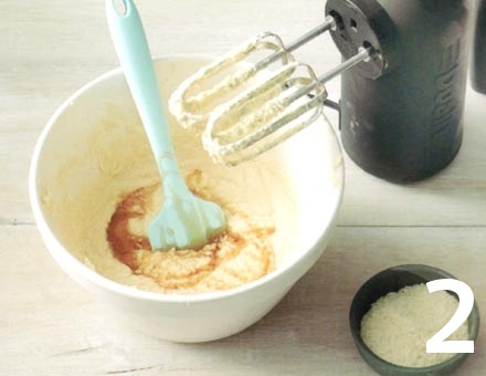 Preparacion de Pastel con Dulce de Chocolate - Paso 2