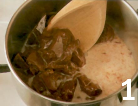 Preparacion de Receta de Cocina: Chocolate Caliente al Brandy - Paso 1