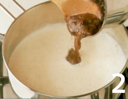 Preparacion de Receta de Cocina: Chocolate Caliente al Brandy - Paso 2