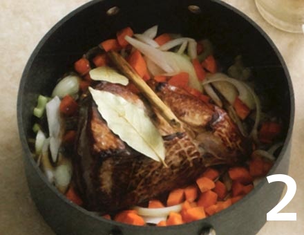 Preparacion de Receta de Cocina: Carne Estofada al Vino Tinto - Paso 2