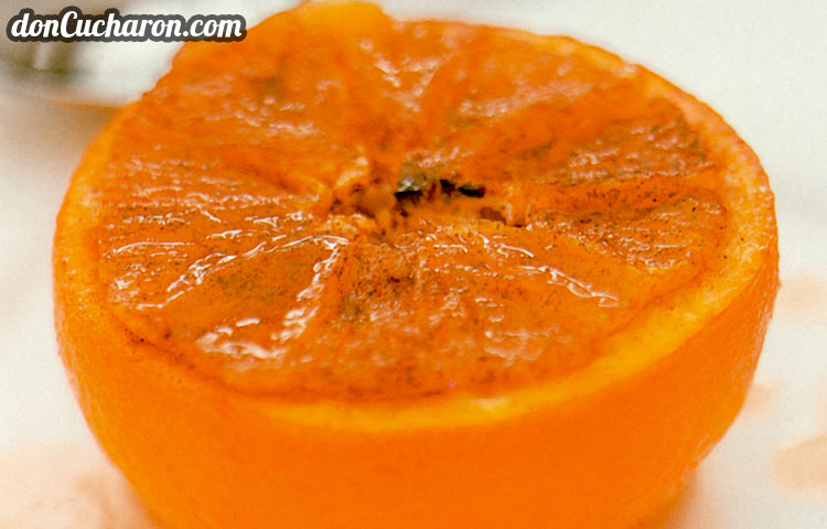 Receta de Cocina paso a paso: Naranjas Asadas con Canela