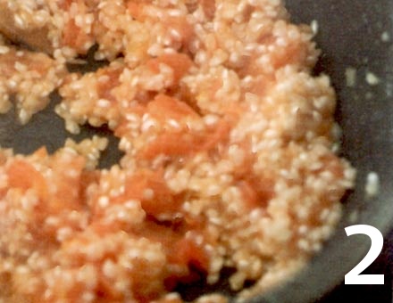 Preparacion de Receta de Cocina: Risotto de Tomate y Alcachofas - Paso 2